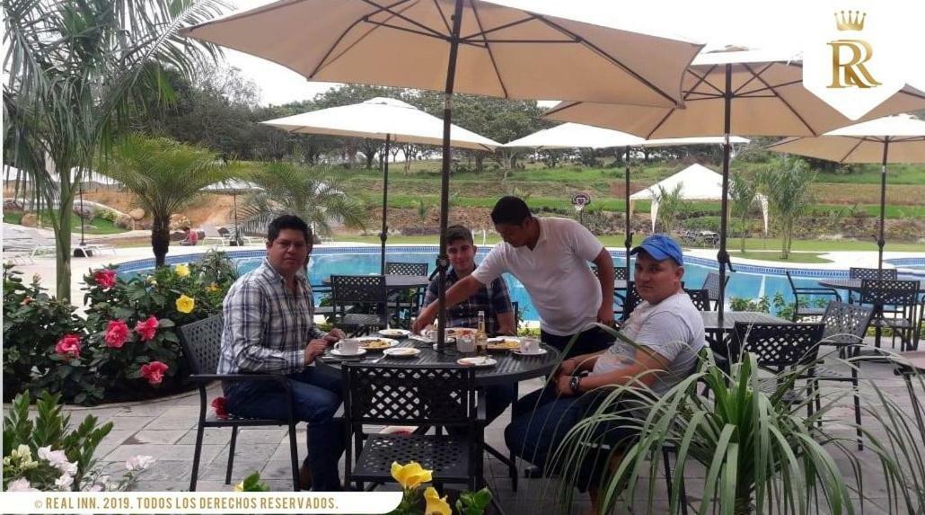 Hotel Real Inn Nuevo Morelos Bagian luar foto