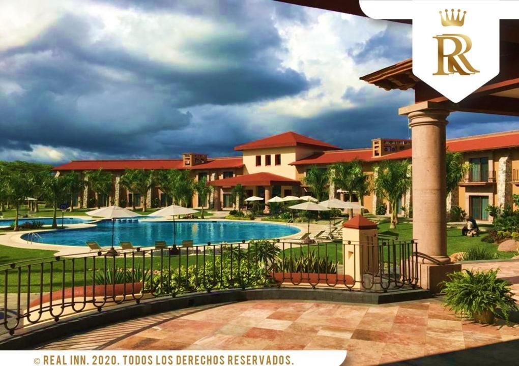 Hotel Real Inn Nuevo Morelos Bagian luar foto